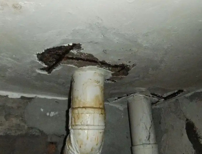 站前卫生间漏水维修公司浅析站前卫生间渗水维修的方法